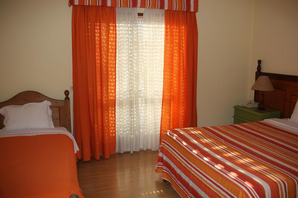 Hotel Joao Capela Aveiro Oda fotoğraf